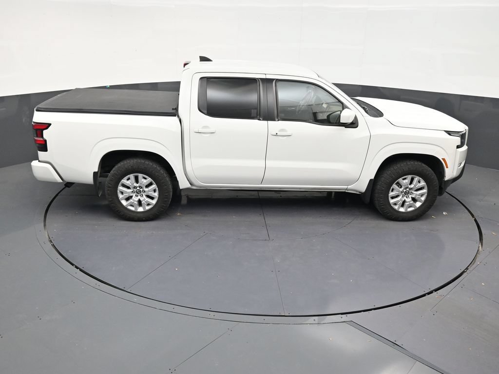 Used 2022 Nissan Frontier SV AWD/4WD image 16