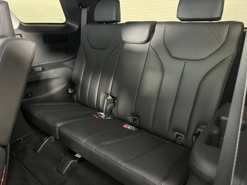 Used 2023 Hyundai Palisade SEL AWD/4WD image 35