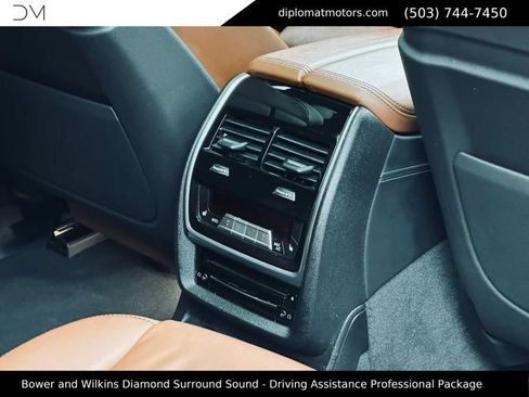 Used 2020 BMW X7 M50i AWD/4WD image 23