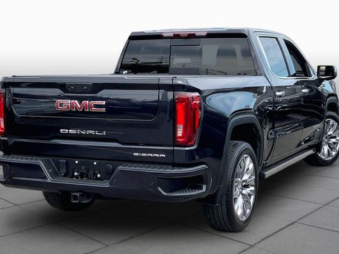 Used 2023 GMC Sierra 1500 Denali w/ Denali Reserve Package AWD/4WD image 13