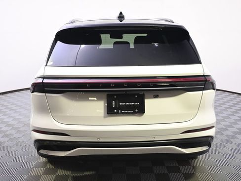 New 2026 Lincoln Nautilus Reserve w/ Jet Appearance Package AWD/4WD image 5