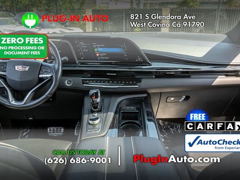 Used 2023 Cadillac Escalade Sport w/ Touring Package AWD/4WD image 19