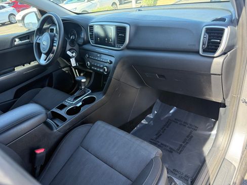Used 2021 Kia Sportage LX AWD/4WD image 28