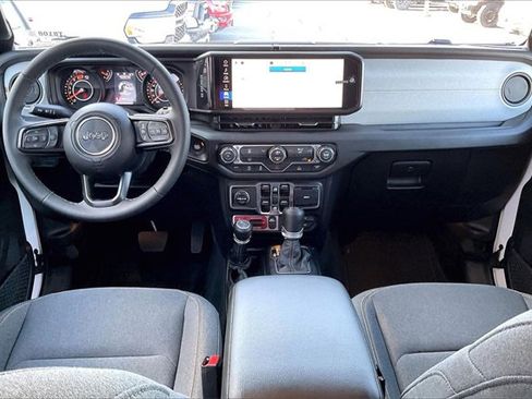 Used 2026 Jeep Wrangler Willys image 15