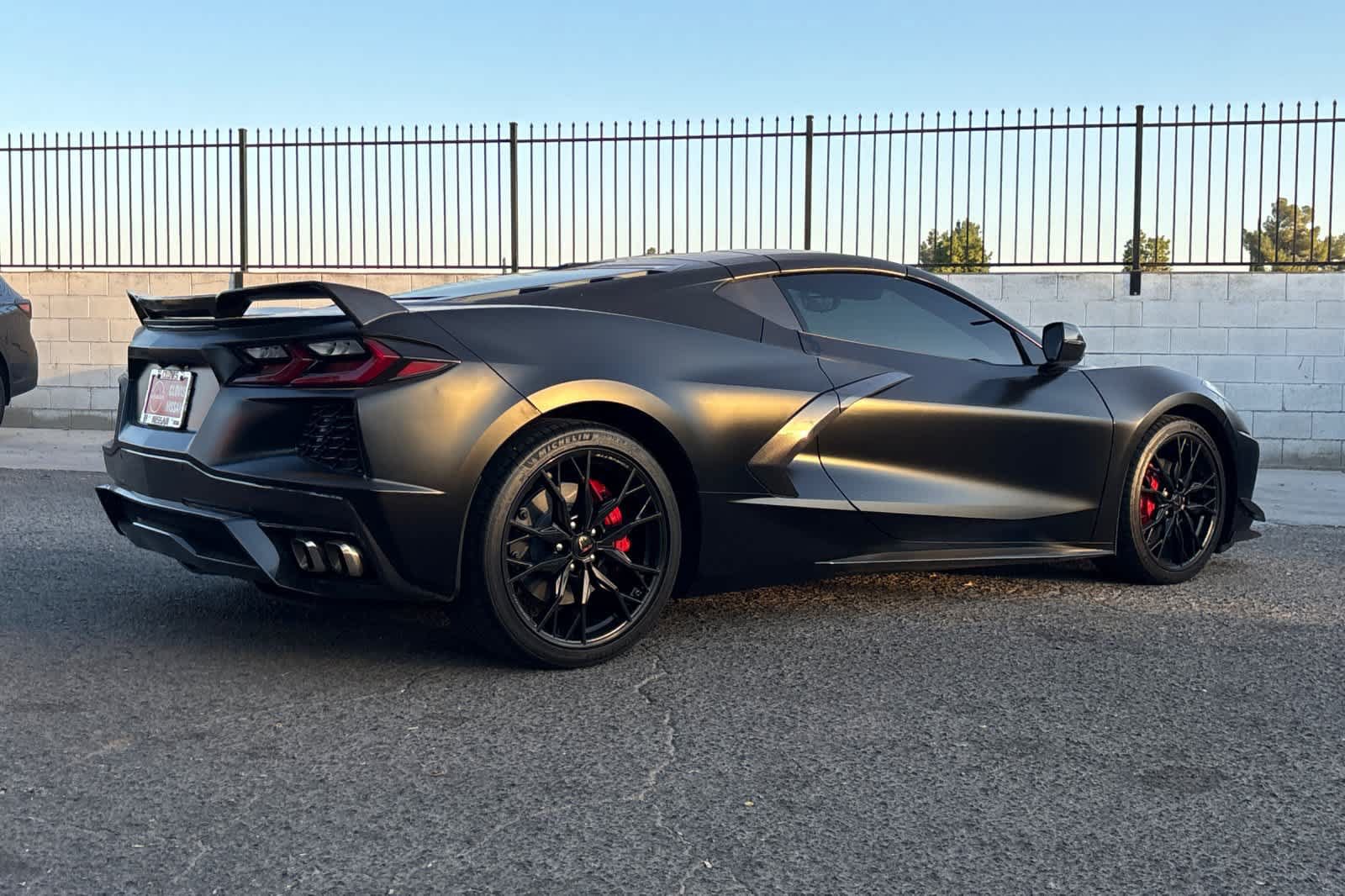 Used 2024 Chevrolet Corvette Stingray Coupe w/ 1LT RWD image 3