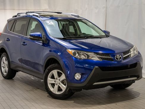 Used 2014 Toyota RAV4 XLE image 1