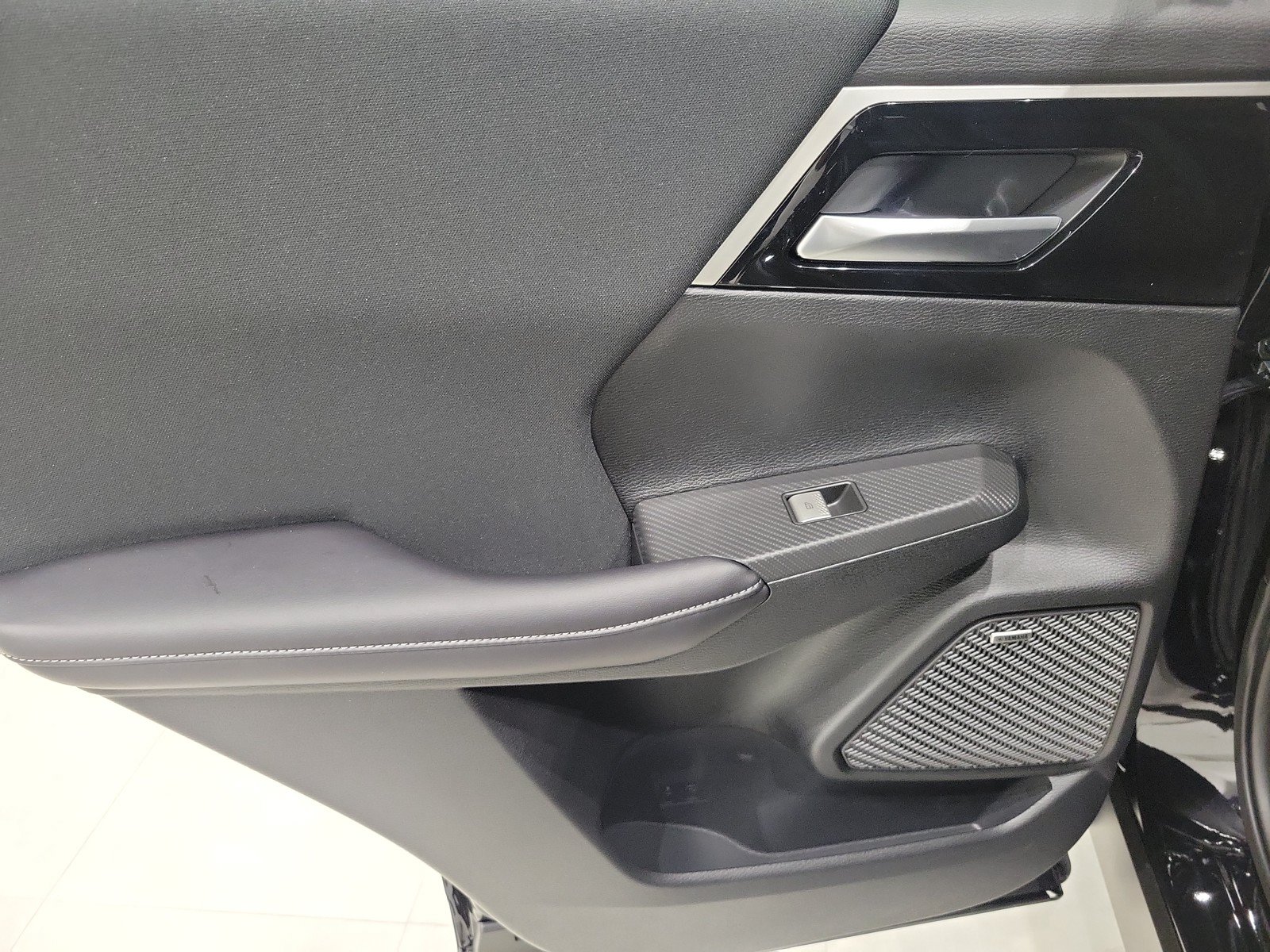 New 2026 Mitsubishi Outlander ES FWD image 15