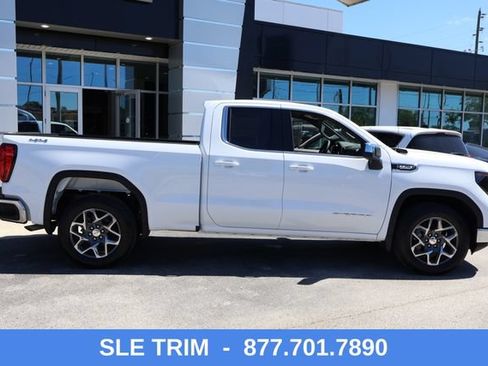 New 2026 GMC Sierra 1500 SLE w/ Max Trailering Package AWD/4WD image 10