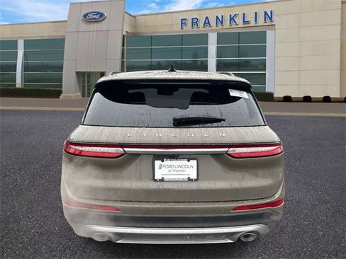 New 2026 Lincoln Corsair Premiere image 6