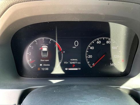 Used 2024 Honda Ridgeline Black Edition image 21