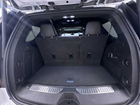 Used 2024 GMC Yukon Denali Ultimate image 45