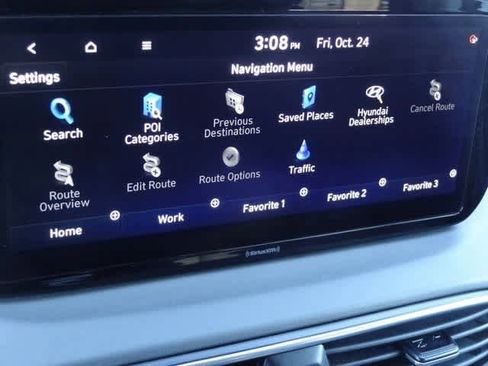 Used 2023 Hyundai Santa Fe SEL image 25