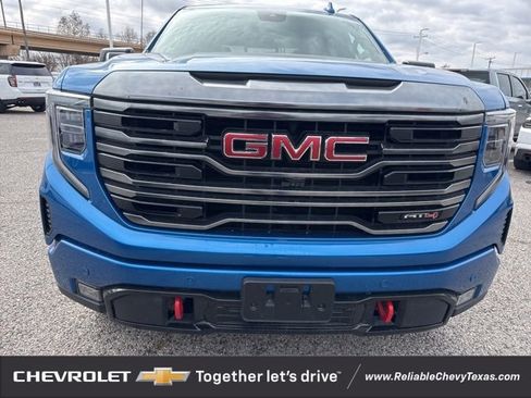 Certified 2024 GMC Sierra 1500 AT4 w/ Technology Package image 2