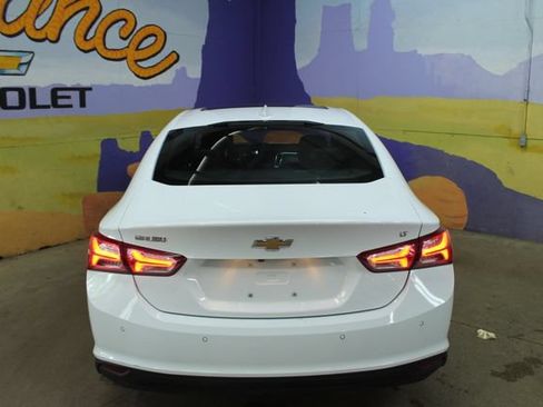 Used 2020 Chevrolet Malibu LT w/ LT Plus Package FWD image 7