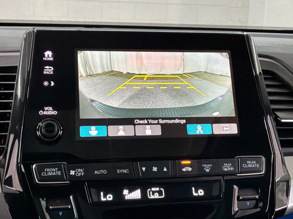 Certified 2024 Honda Odyssey Touring image 18