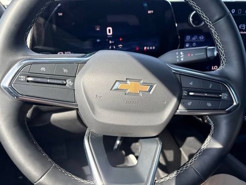 Used 2024 Chevrolet Blazer EV LT AWD/4WD image 11