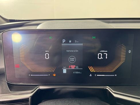 Used 2025 Kia Sorento S image 23