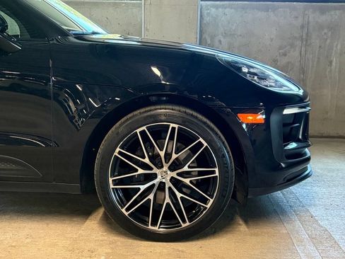 Used 2024 Porsche Macan S AWD/4WD image 11