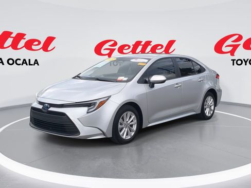 Used 2024 Toyota Corolla LE w/ LE Convenience Package image 1