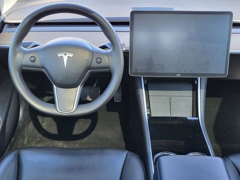 Used 2020 Tesla Model 3 Long Range image 21
