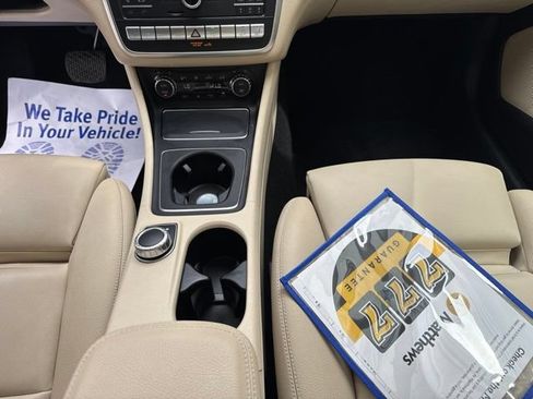 Used 2019 Mercedes-Benz GLA 250 4MATIC image 10