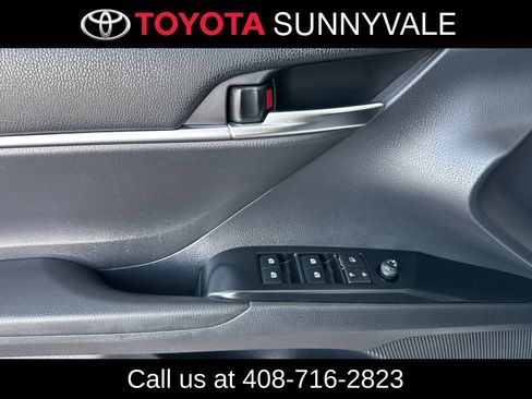Used 2019 Toyota Camry SE w/ Audio Package FWD image 17