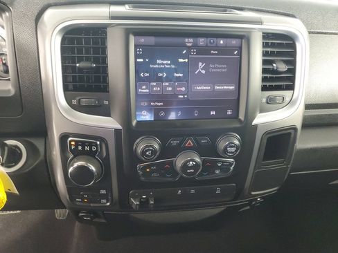 Used 2022 RAM 1500 Classic SLT w/ Electronics Group AWD/4WD image 18