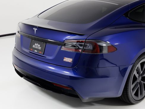 Used 2022 Tesla Model S Plaid AWD/4WD image 65