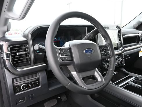 New 2026 Ford F350 Lariat w/ Lariat Premium Package AWD/4WD image 16