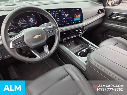 Used 2025 Chevrolet Tahoe LT AWD/4WD image 7