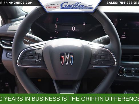 New 2026 Buick Envista Preferred FWD image 14