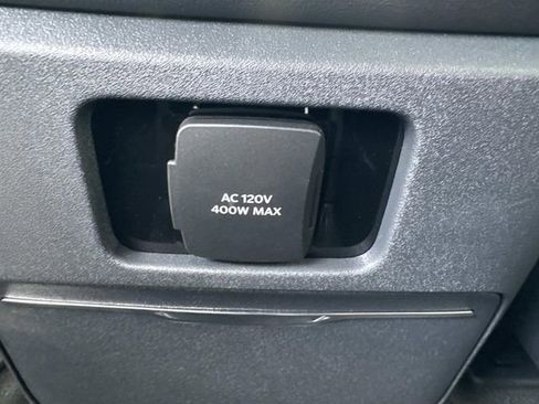 New 2026 Lincoln Navigator L Reserve AWD/4WD image 19