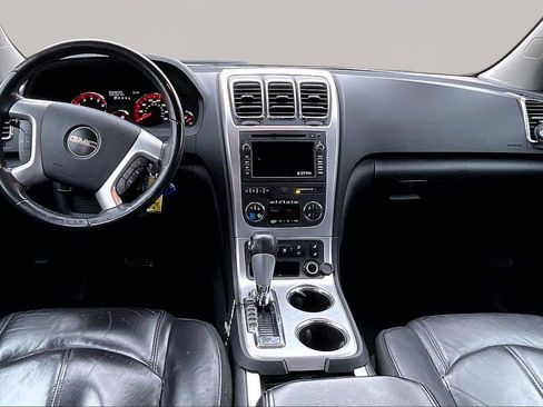 Used 2009 GMC Acadia SLT image 6