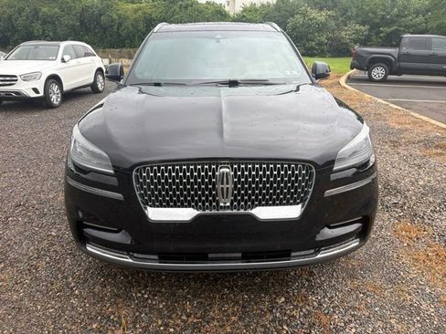 Used 2023 Lincoln Aviator Reserve w/ Equipment Group 201A AWD/4WD image 2