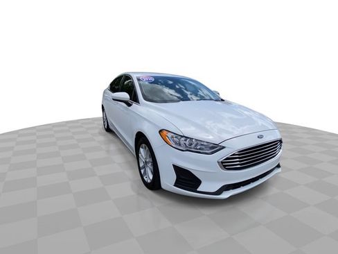 Used 2020 Ford Fusion SE FWD image 4
