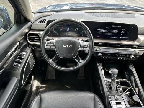 Used 2023 Kia Telluride S AWD/4WD image 13