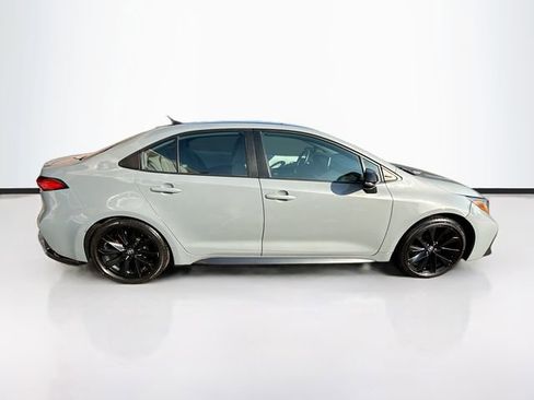 Used 2021 Toyota Corolla SE w/ Carpet Mat Package (TMS) image 5
