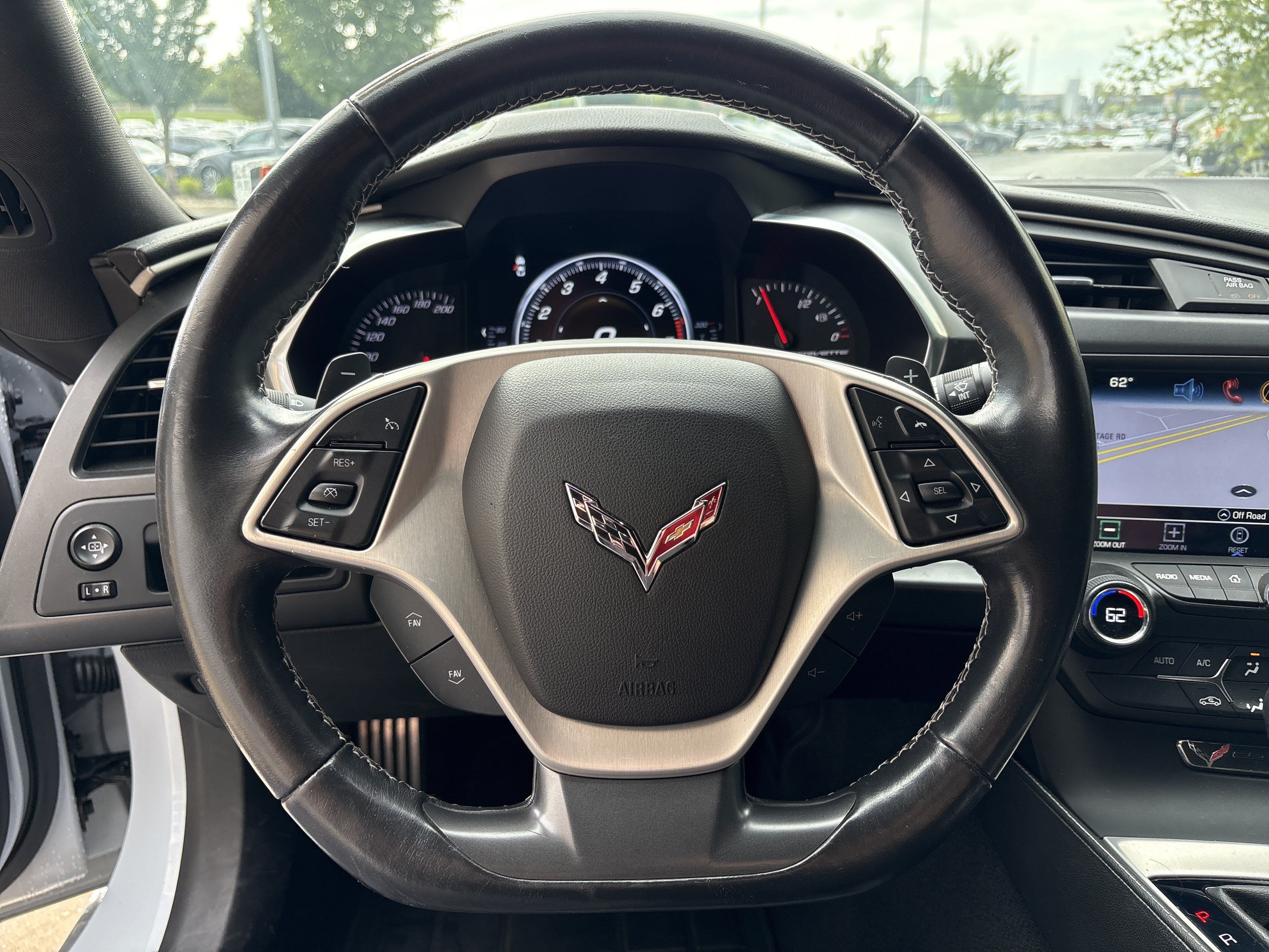 Used 2019 Chevrolet Corvette Stingray Coupe w/ Carbon Flash Badge Package RWD image 18