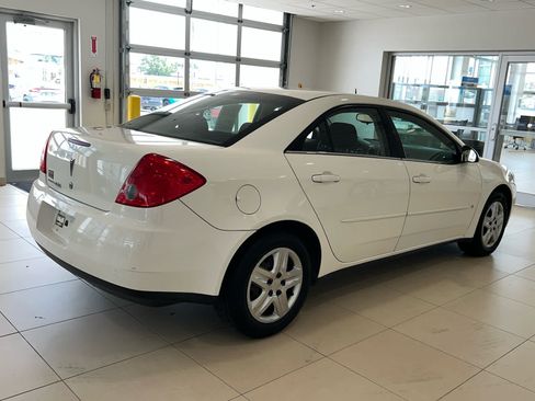 Used 2008 Pontiac G6 Value Leader FWD image 8