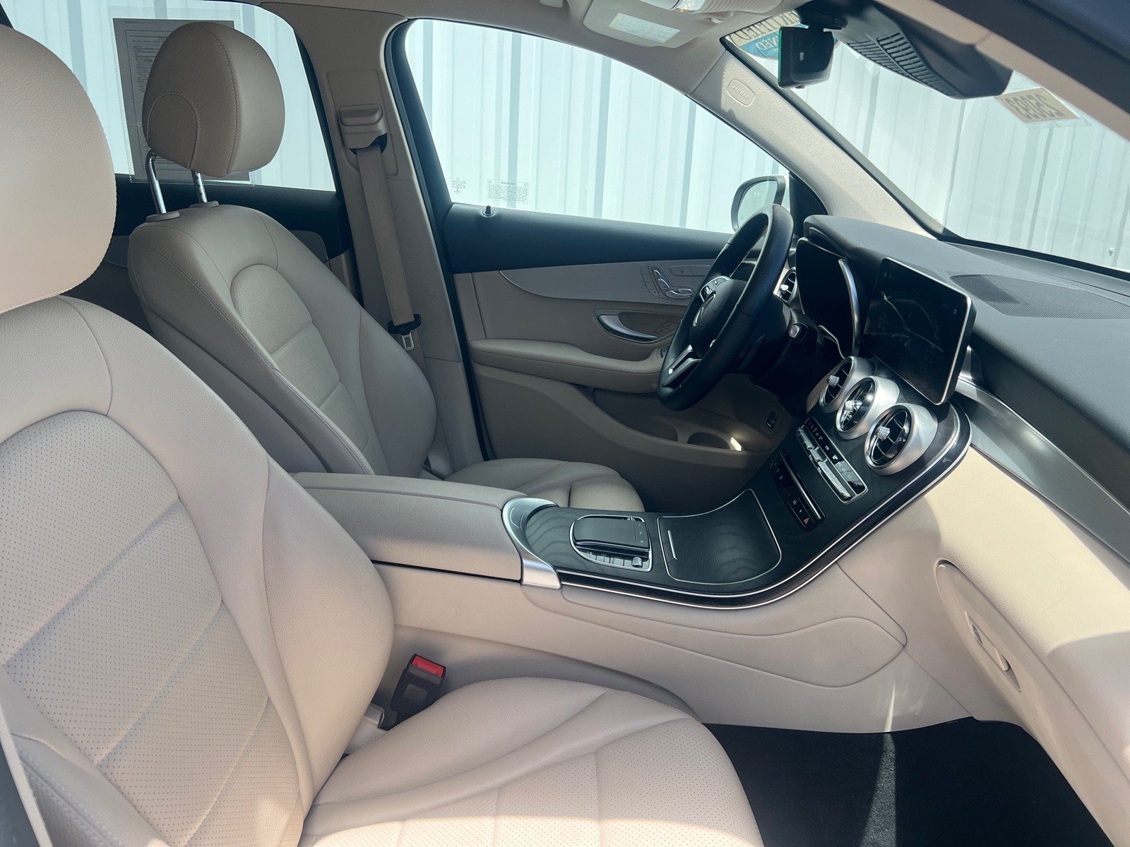 Certified 2022 Mercedes-Benz GLC 300 image 20