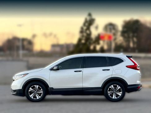 Used 2018 Honda CR-V LX image 8