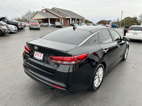 Used 2018 Kia Optima S image 4