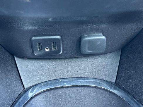 Used 2016 Chevrolet Malibu LT FWD image 23