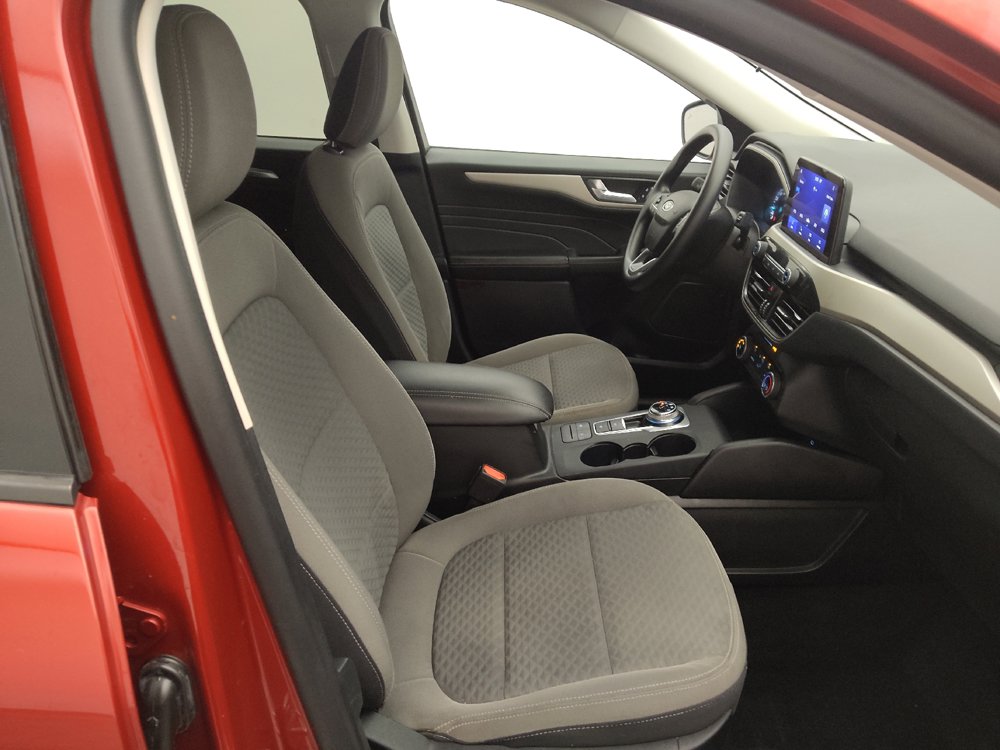 Used 2021 Ford Escape SE w/ SE Sport Appearance Package FWD image 21