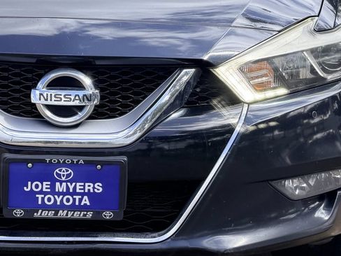 Used 2017 Nissan Maxima SR FWD image 5