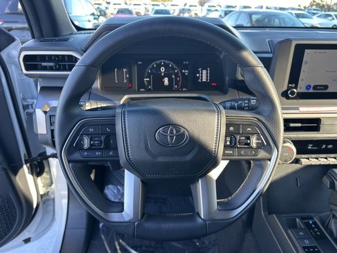 Certified 2025 Toyota 4Runner SR5 image 18