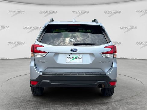 Used 2019 Subaru Forester Limited AWD/4WD image 7