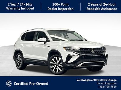 Used 2022 Volkswagen Taos SE w/ Panoramic Sunroof Package