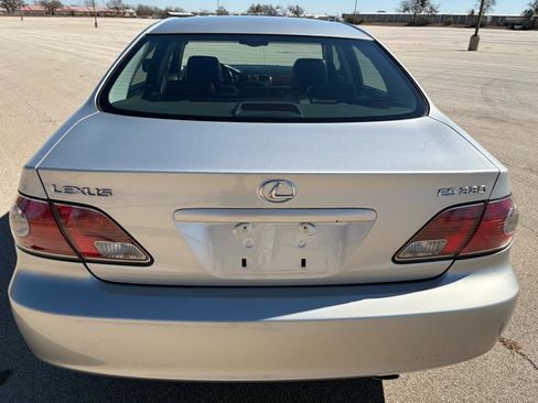Used 2004 Lexus ES 330 image 55