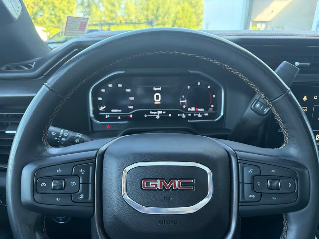 Used 2025 GMC Sierra 3500 AT4 w/ AT4 Premium Plus Package AWD/4WD image 11